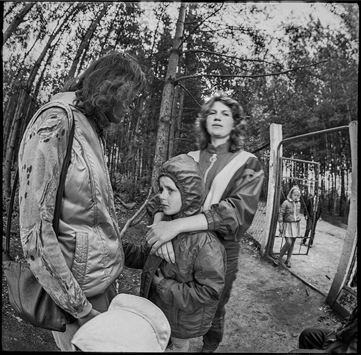 Прощание с родителями в пионерском лагере. 1987год
