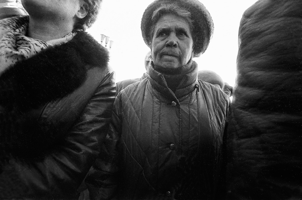 Портрет женщины на улице. Минск, середина 80-х
